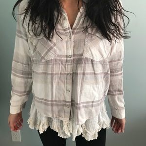 Waffle bottom laced button up Flannel